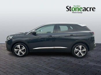 Used Peugeot 3008 2018 for sale - 76239406: Photo 3