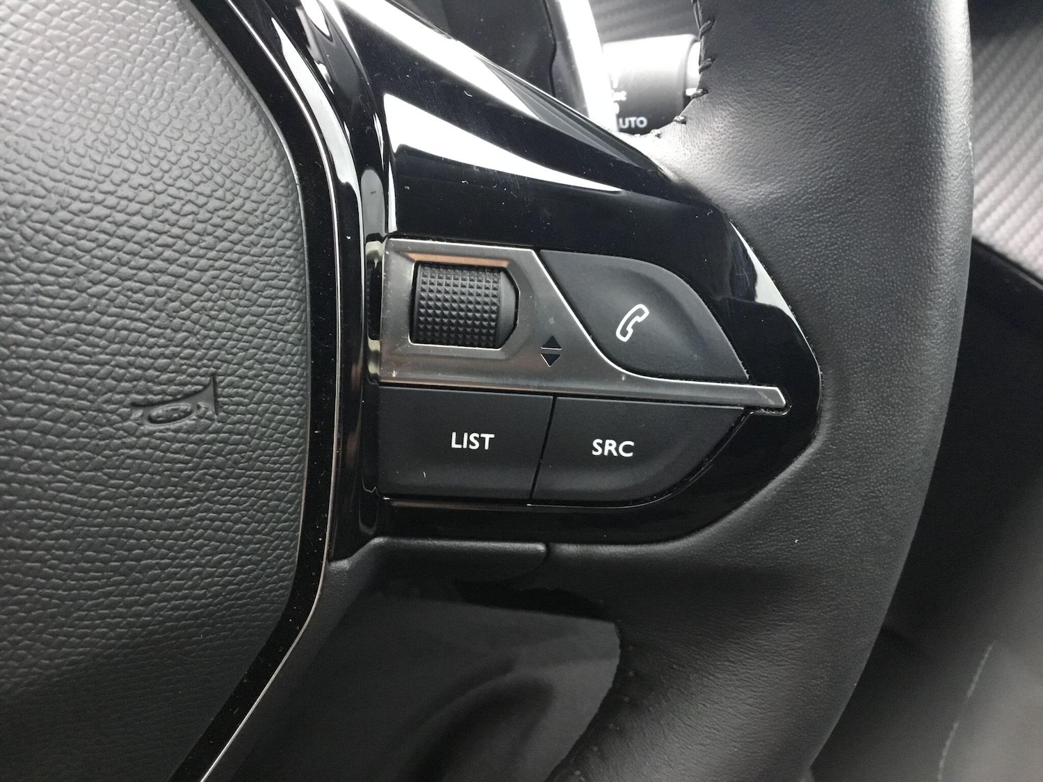 Used Peugeot 208 2022 for sale - 76765665: Photo 31