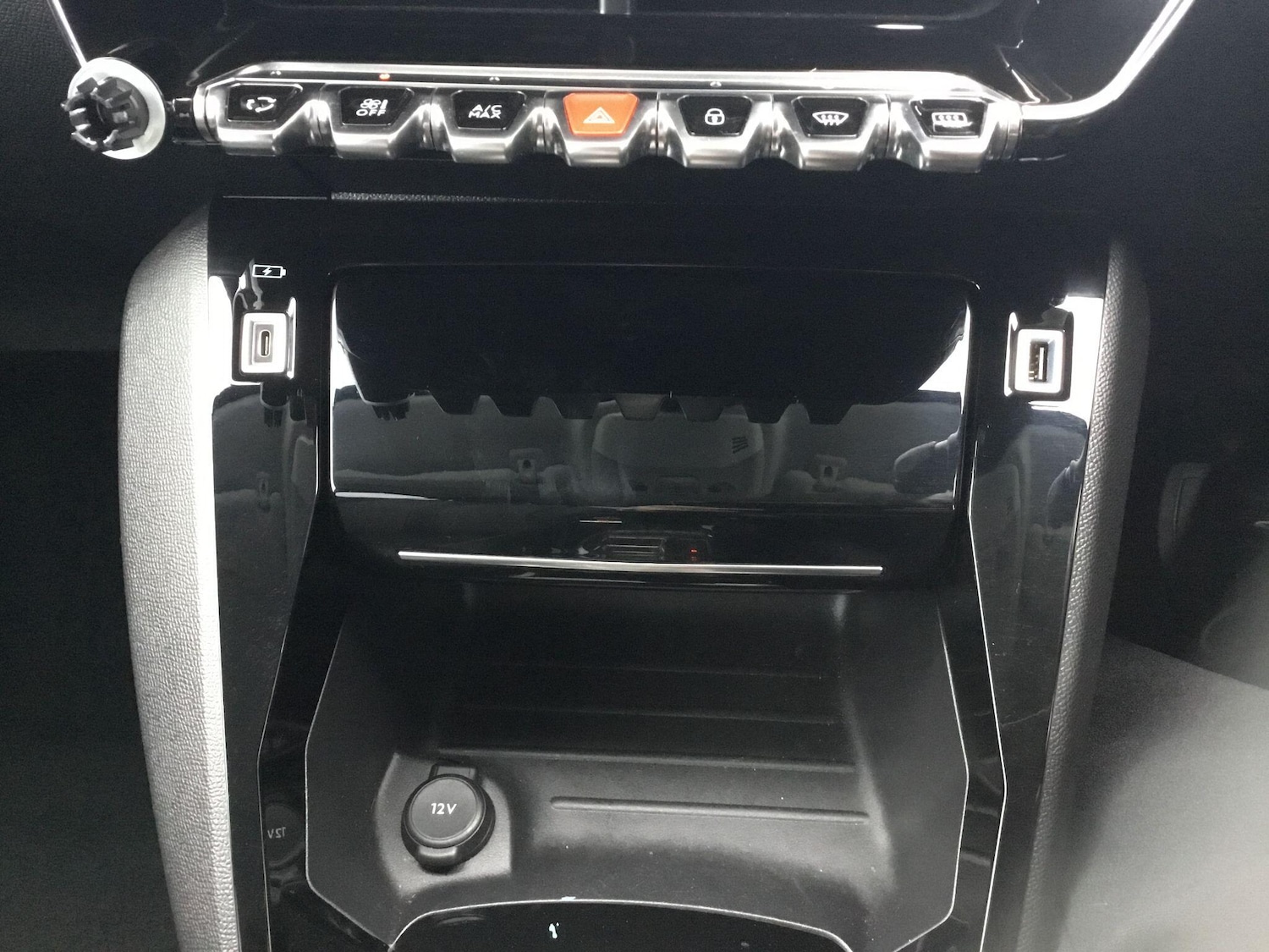 Used Peugeot 208 2022 for sale - 76765665: Photo 37