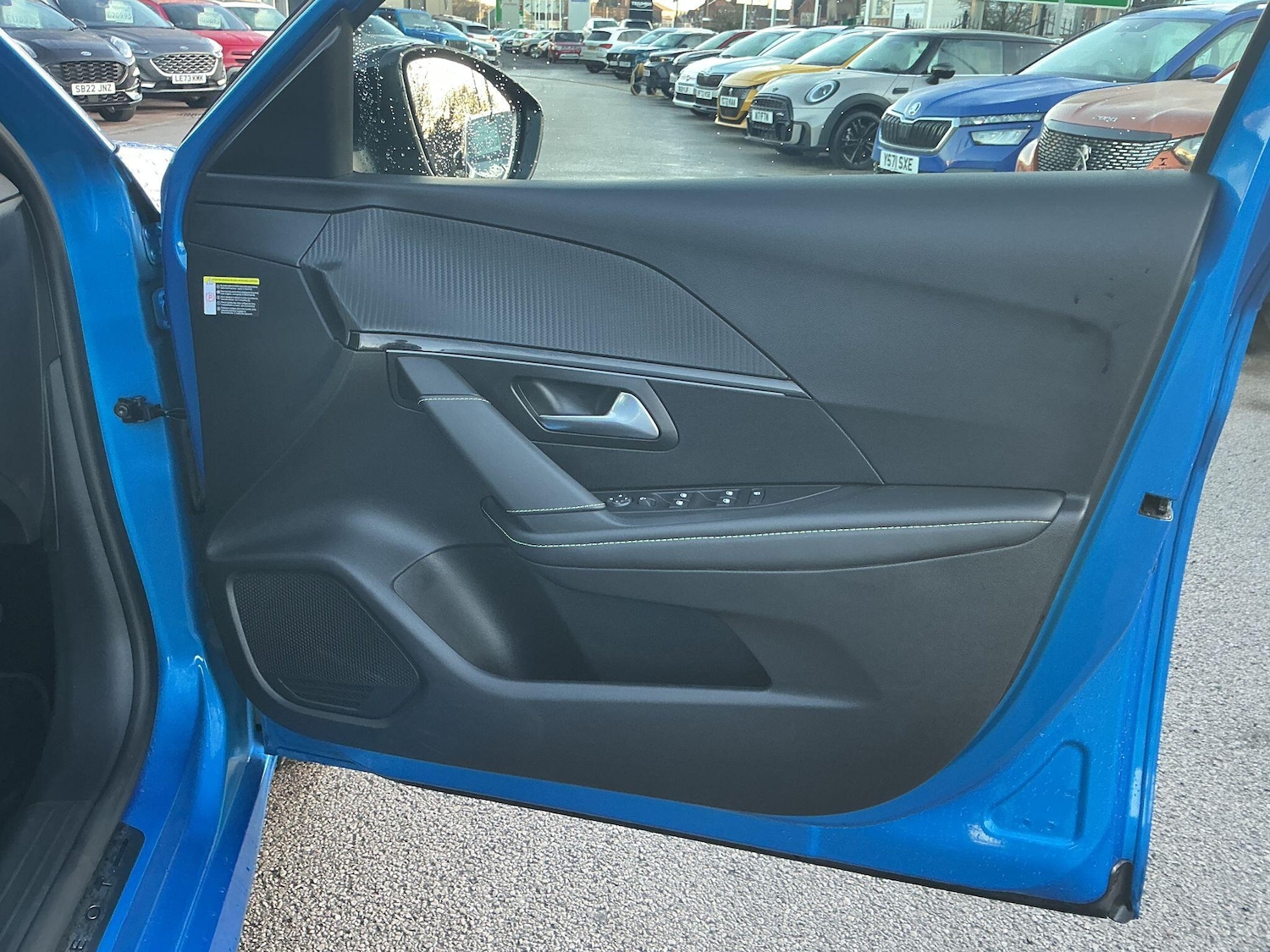 Used Peugeot 208 2022 for sale - 76976056: Photo 33