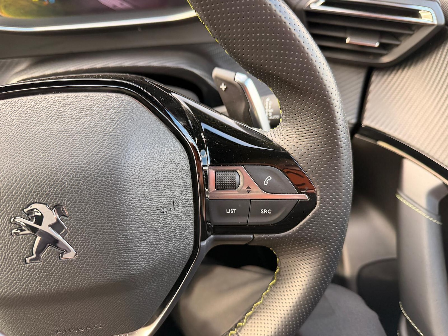 Used Peugeot 2008 2022 for sale - 78101064: Photo 40