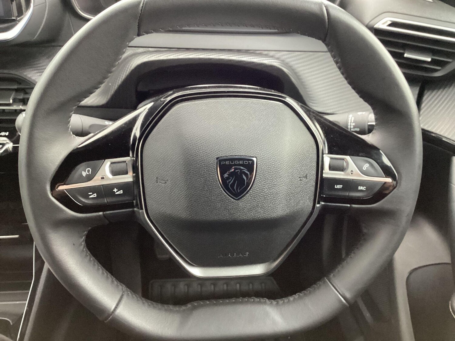 Used Peugeot 2008 for sale - 77412036: Photo 29