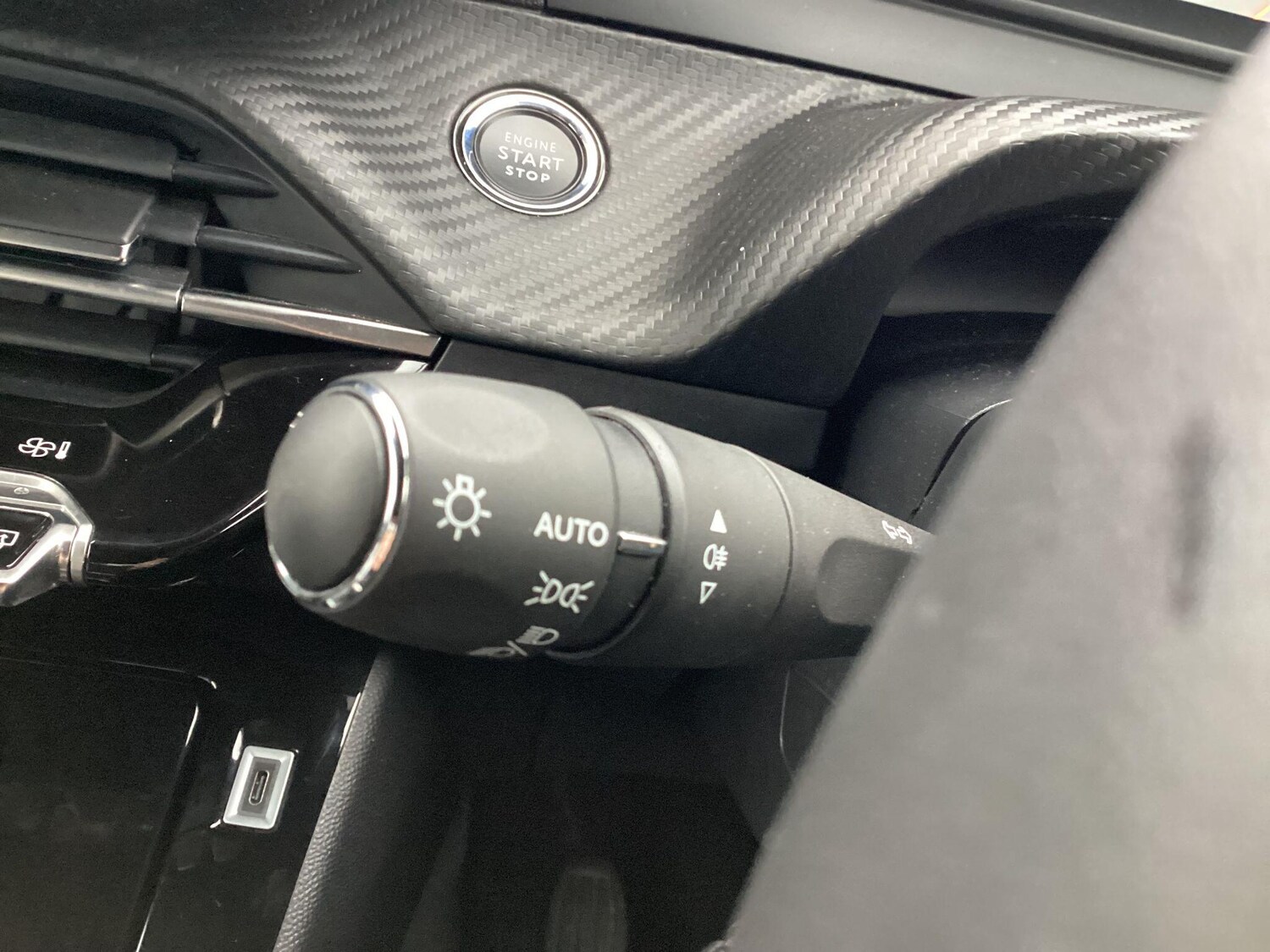 Used Peugeot 2008 for sale - 77412036: Photo 32