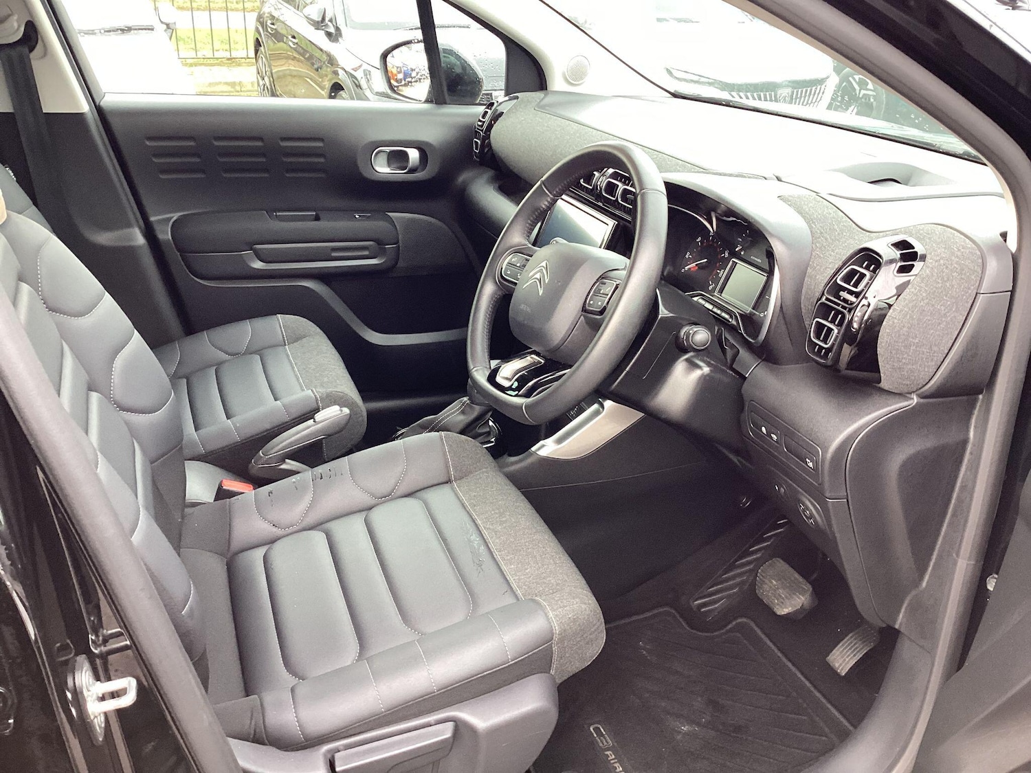 Used Citroen C3 Aircross 2023 for sale - 77163223: Photo 12