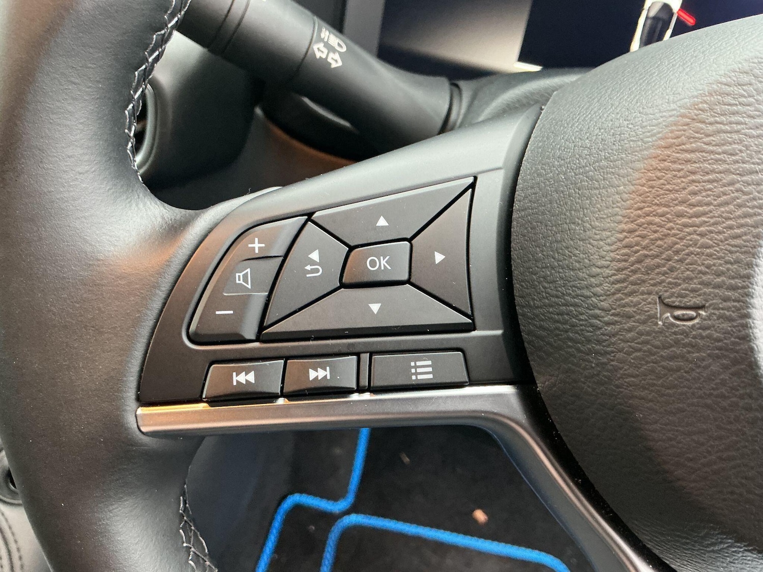 Used Nissan Juke 2024 for sale - 77021225: Photo 34