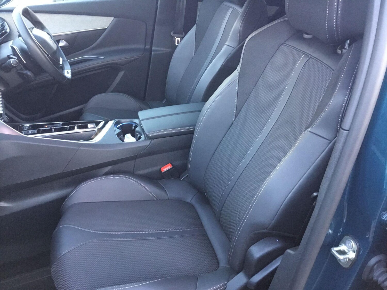 Used Peugeot 3008 2023 for sale - 76832606: Photo 19