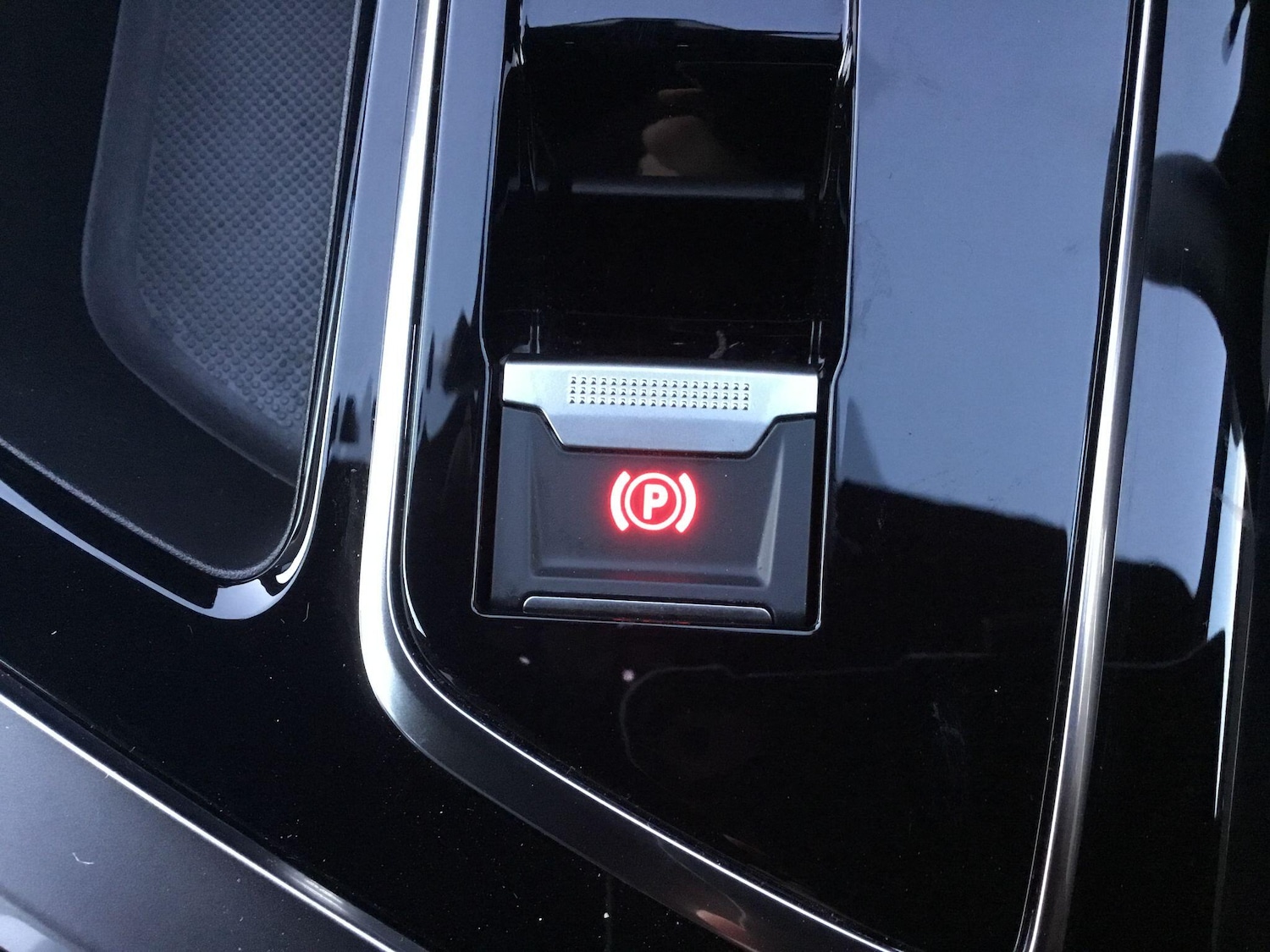 Used Peugeot 3008 2023 for sale - 76832606: Photo 28