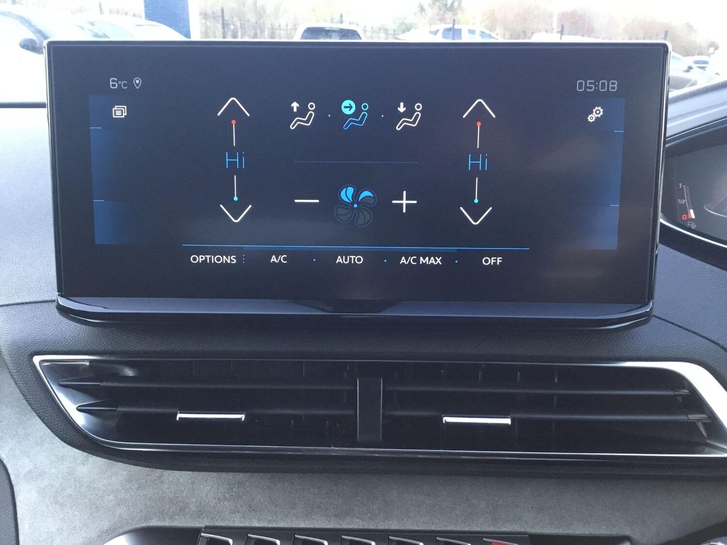 Used Peugeot 3008 2023 for sale - 76832606: Photo 32