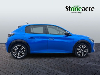 Used Peugeot 208 2021 for sale - 76099365: Photo 2