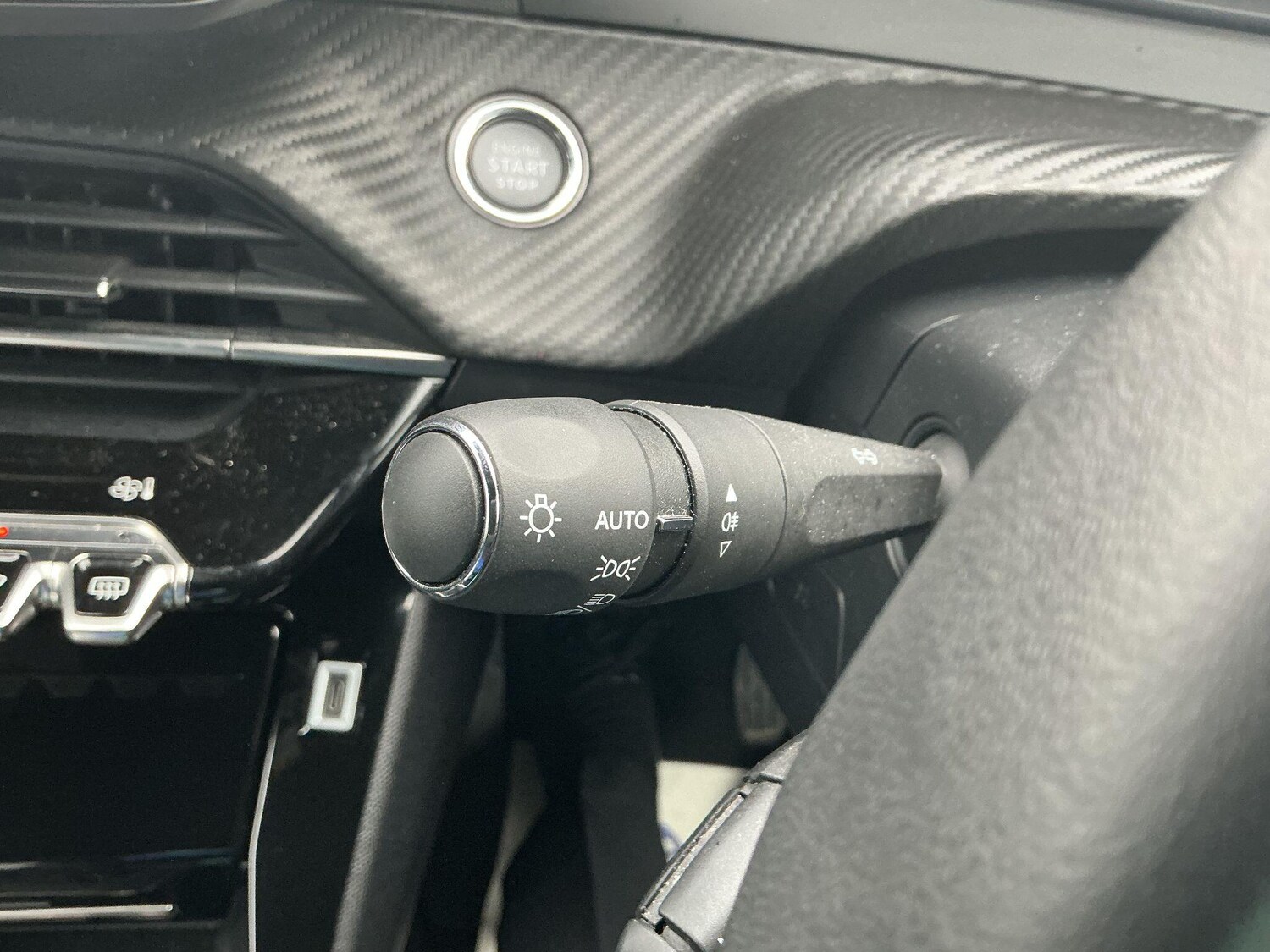 Used Peugeot 2008 2024 for sale - 77496966: Photo 34