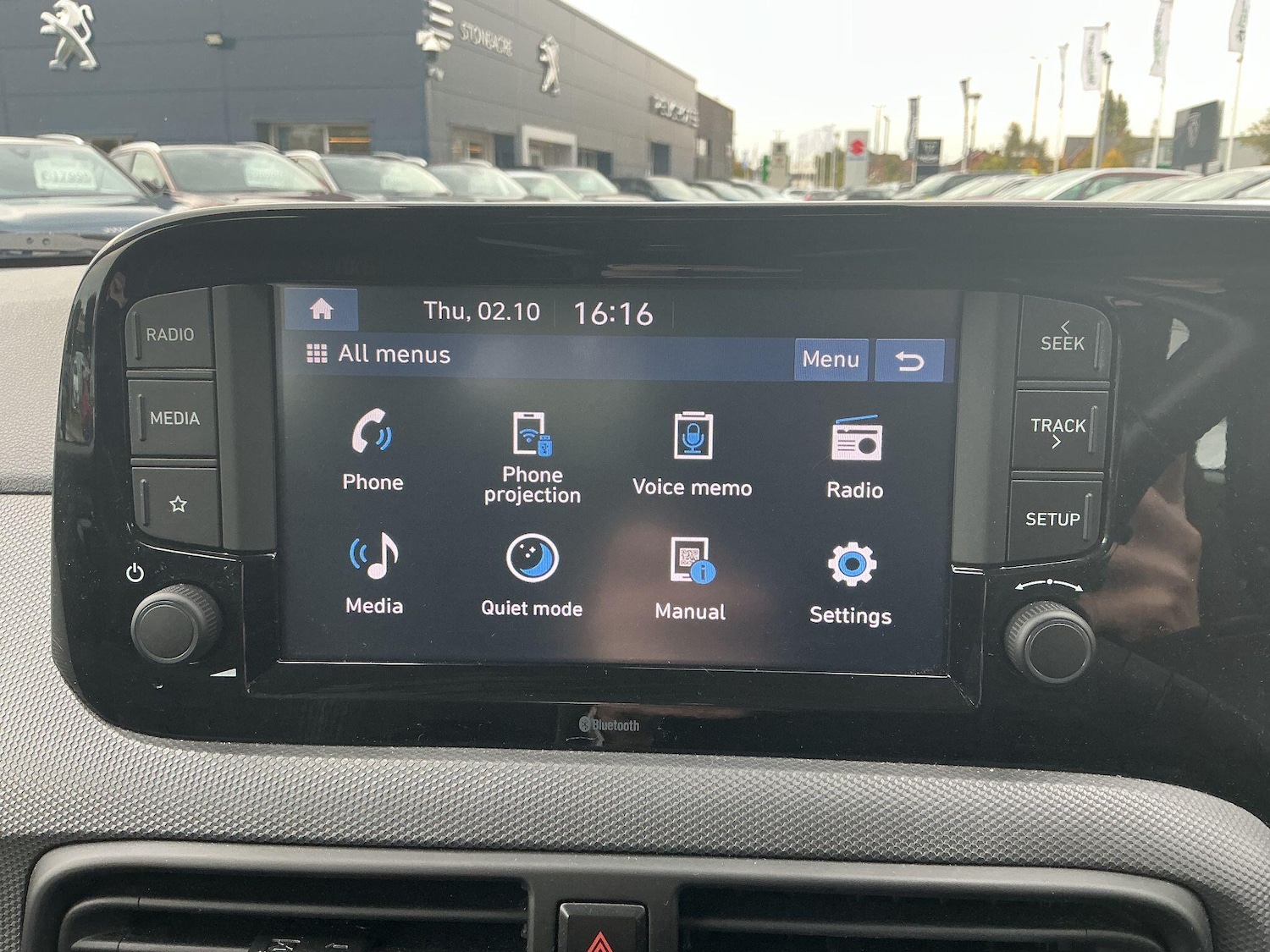 Used Hyundai i10 2022 for sale - 76440352: Photo 15