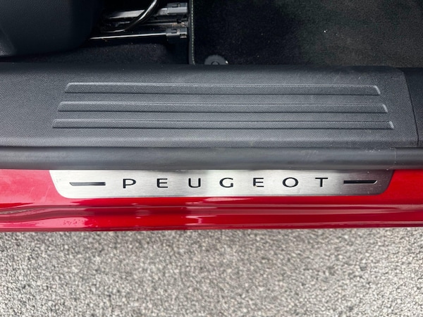 Used Peugeot 2008 2020 for sale - 76239267: Photo 17