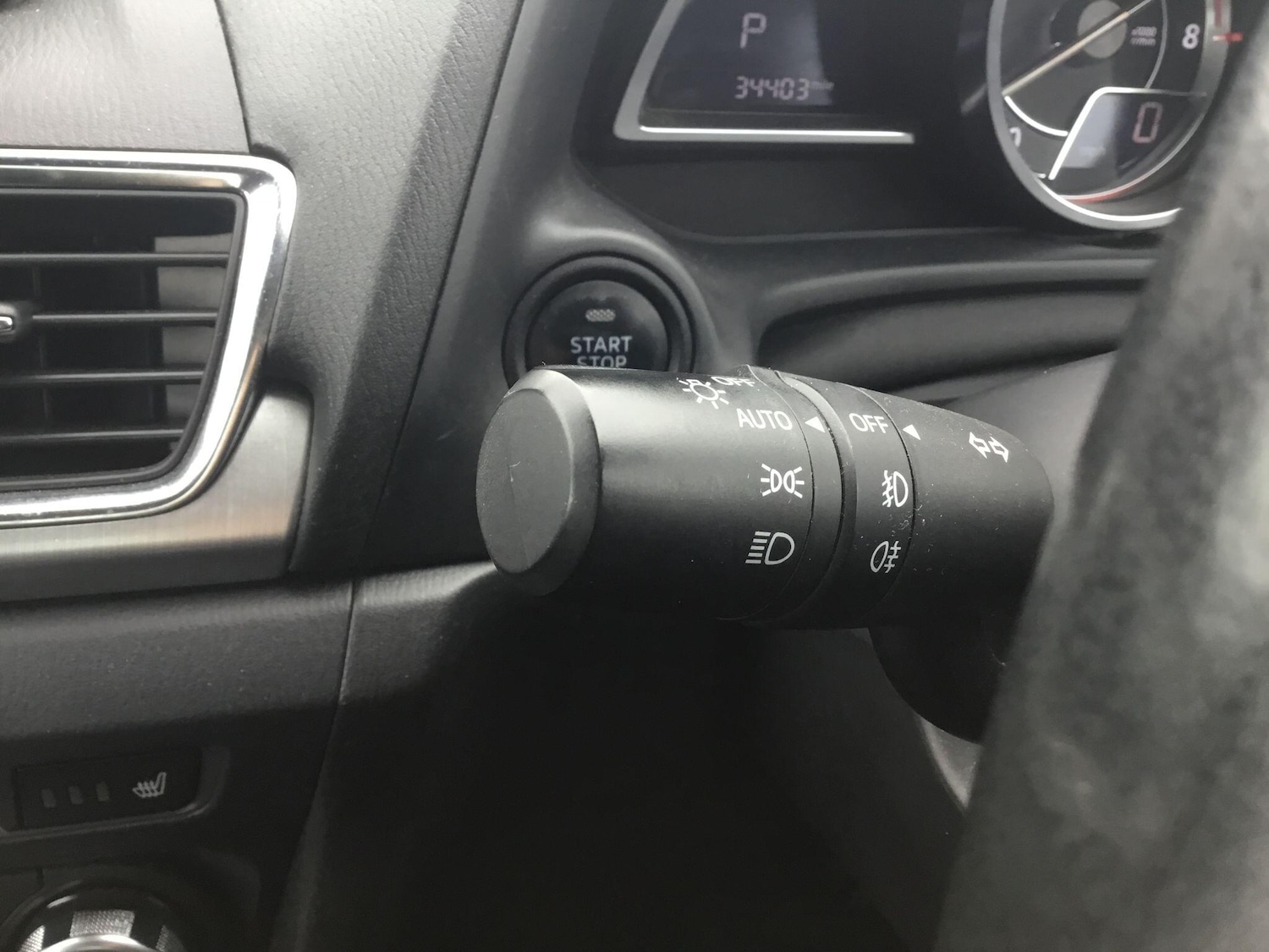 Used Mazda Mazda3 2014 for sale - 76226666: Photo 24