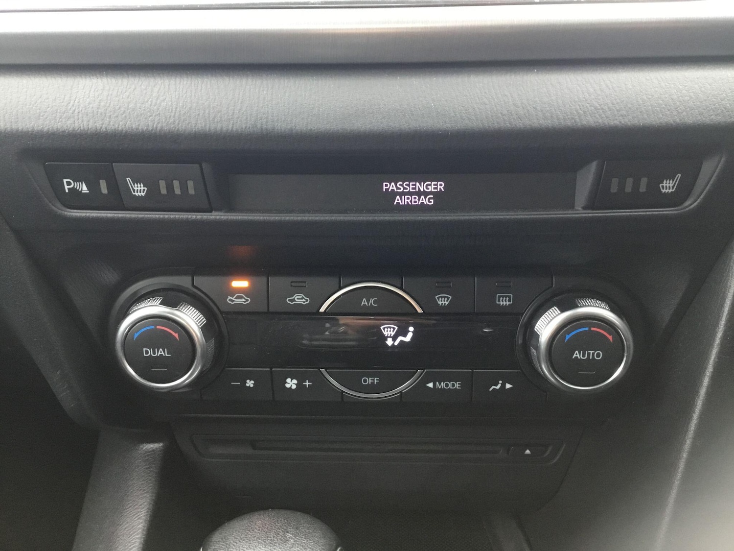 Used Mazda Mazda3 2014 for sale - 76226666: Photo 32