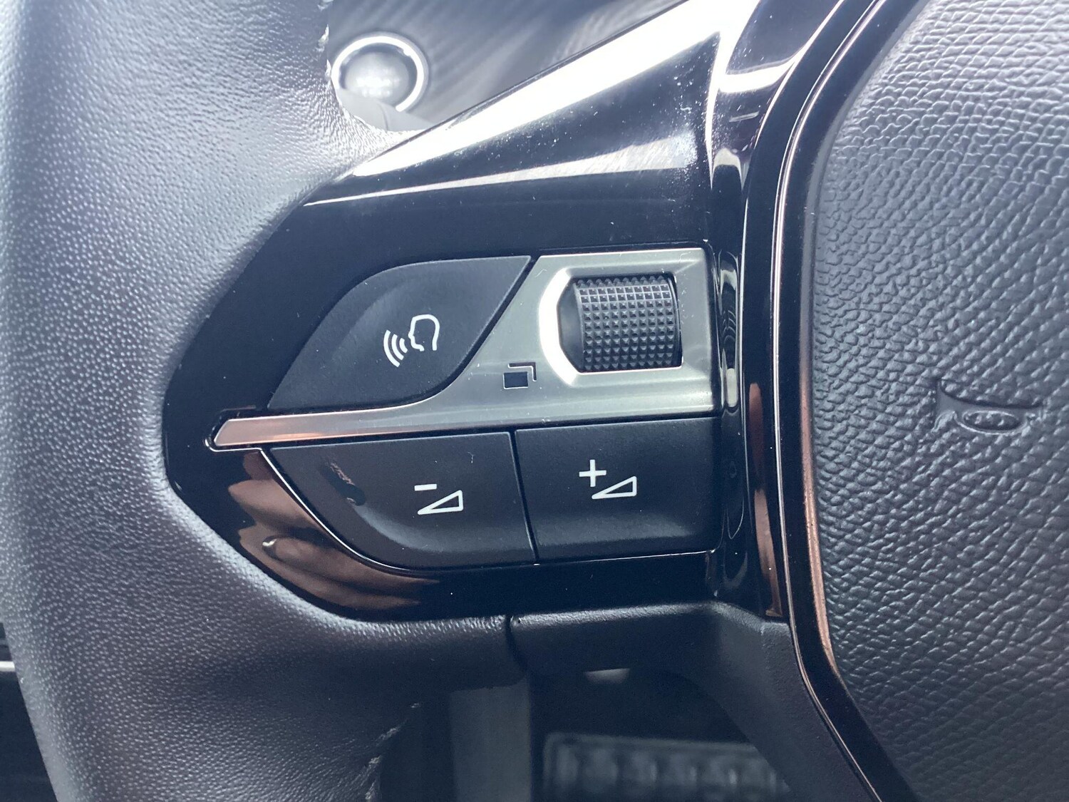 Used Peugeot 208 2023 for sale - 77574635: Photo 24