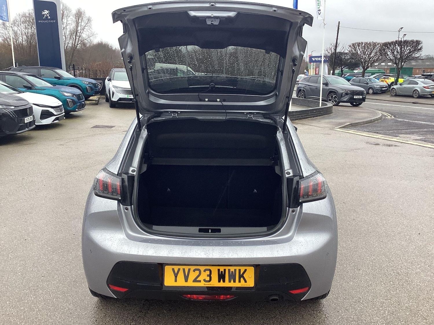 Used Peugeot 208 2023 for sale - 77574635: Photo 9