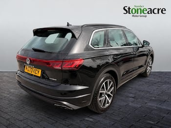 Used Volkswagen Touareg 2023 for sale - 79750706: Photo
