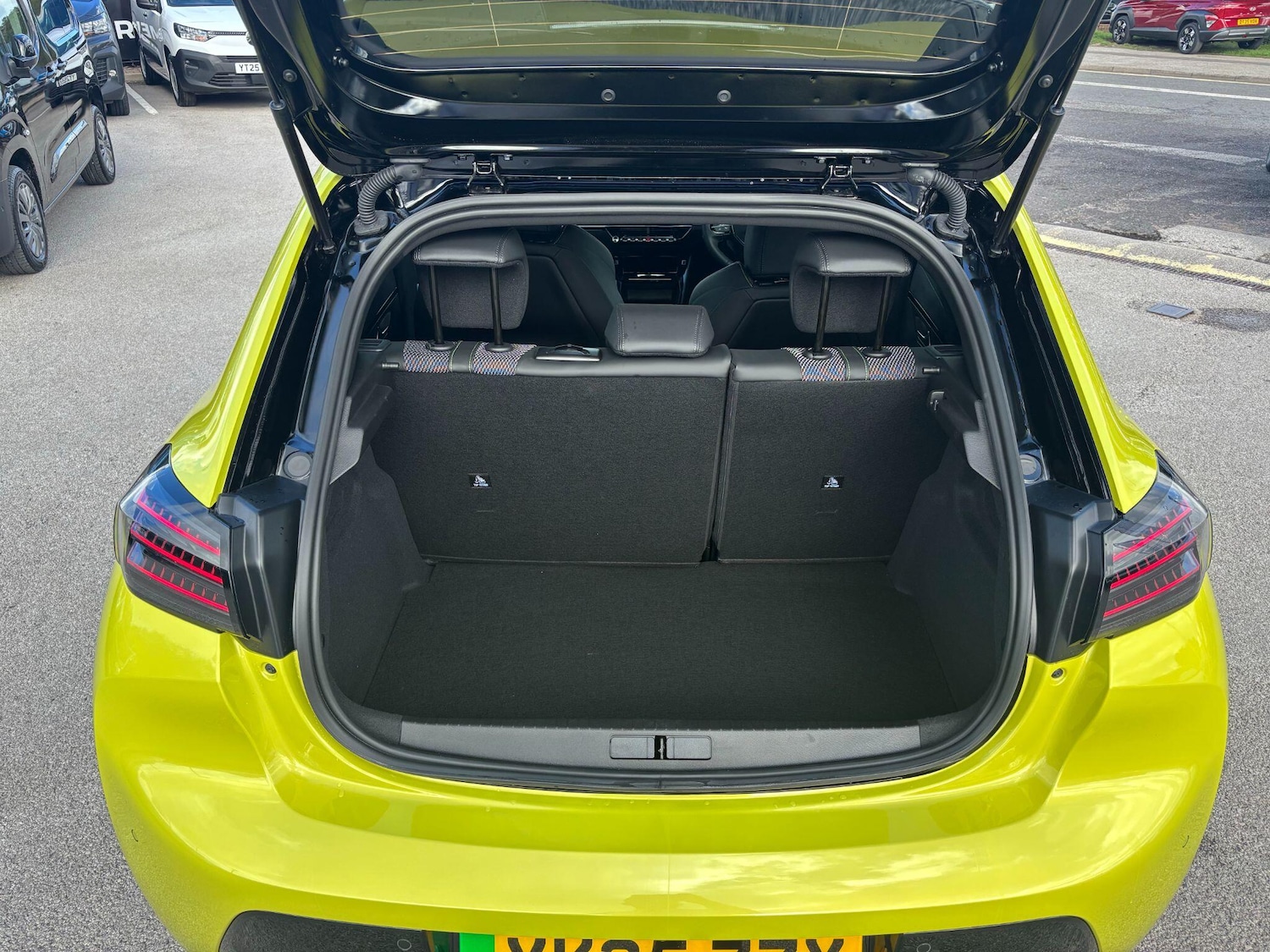 Used Peugeot 208 2025 for sale - 76752955: Photo 12