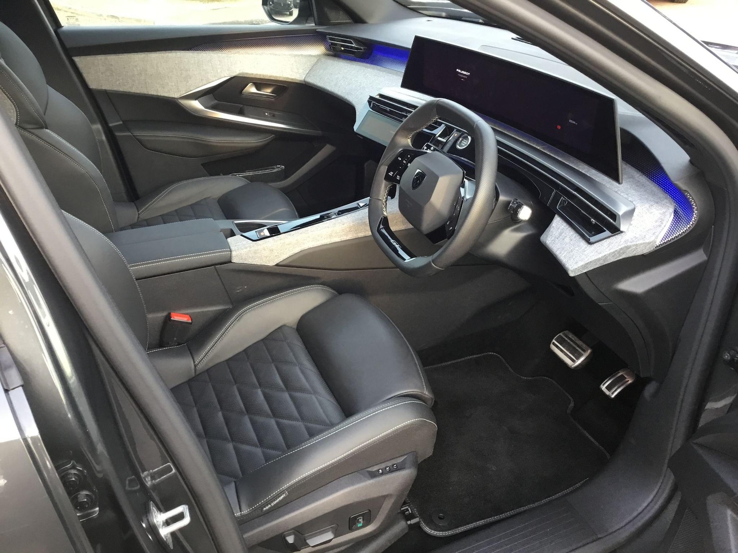 Used Peugeot 3008 2024 for sale - 77230242: Photo 16