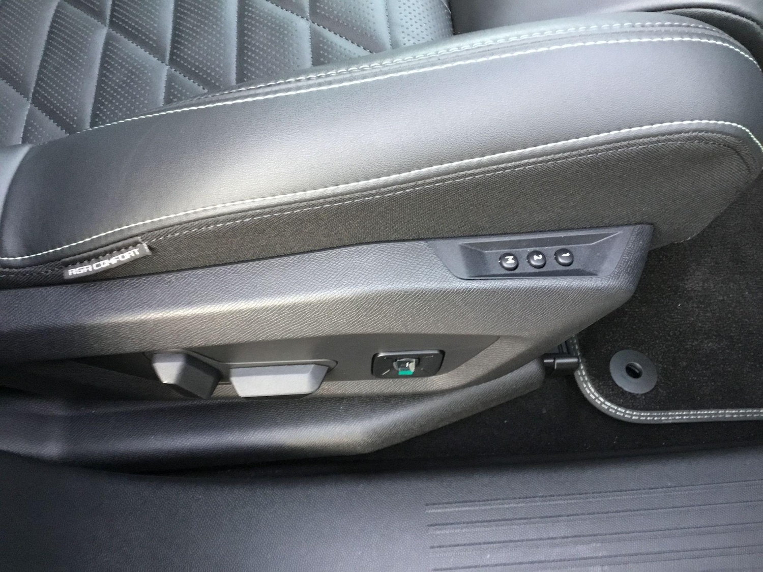 Used Peugeot 3008 2024 for sale - 77230242: Photo 23