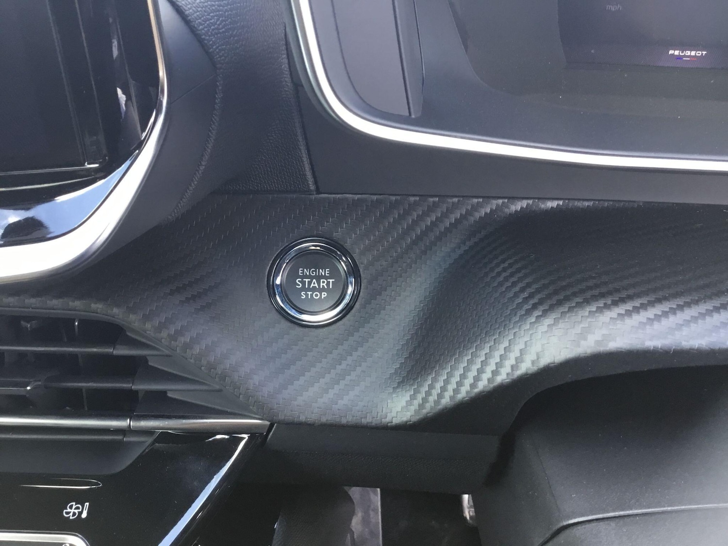 Used Peugeot E-208 2025 for sale - 76138500: Photo 18