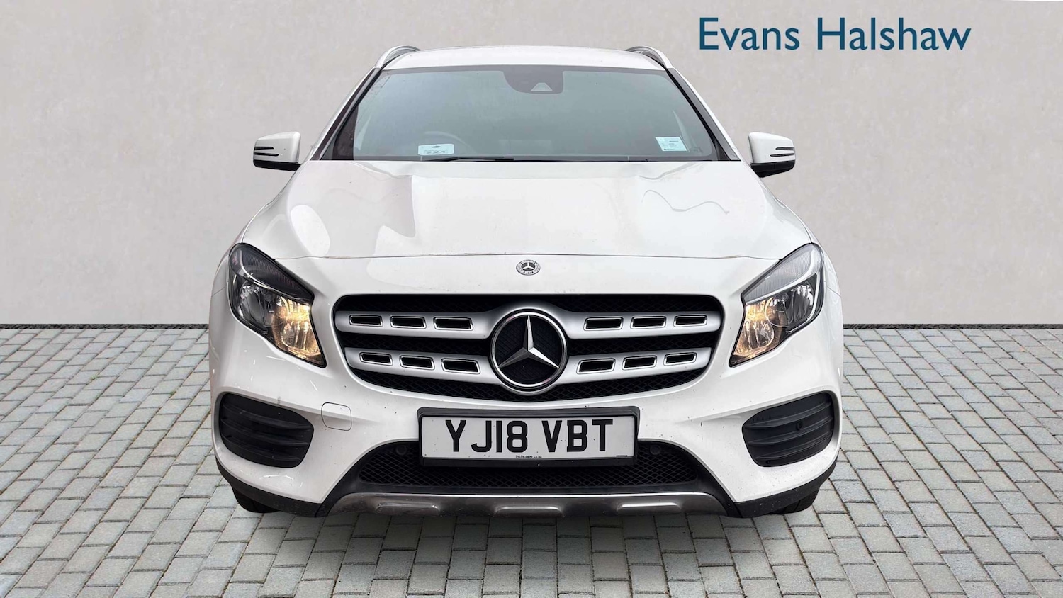 Used Mercedes-Benz GLA for sale - 77860211: Photo 3