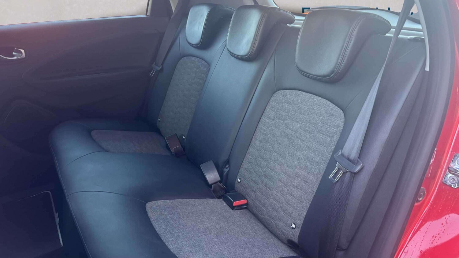 Used Renault Zoe for sale - 77862141: Photo 17