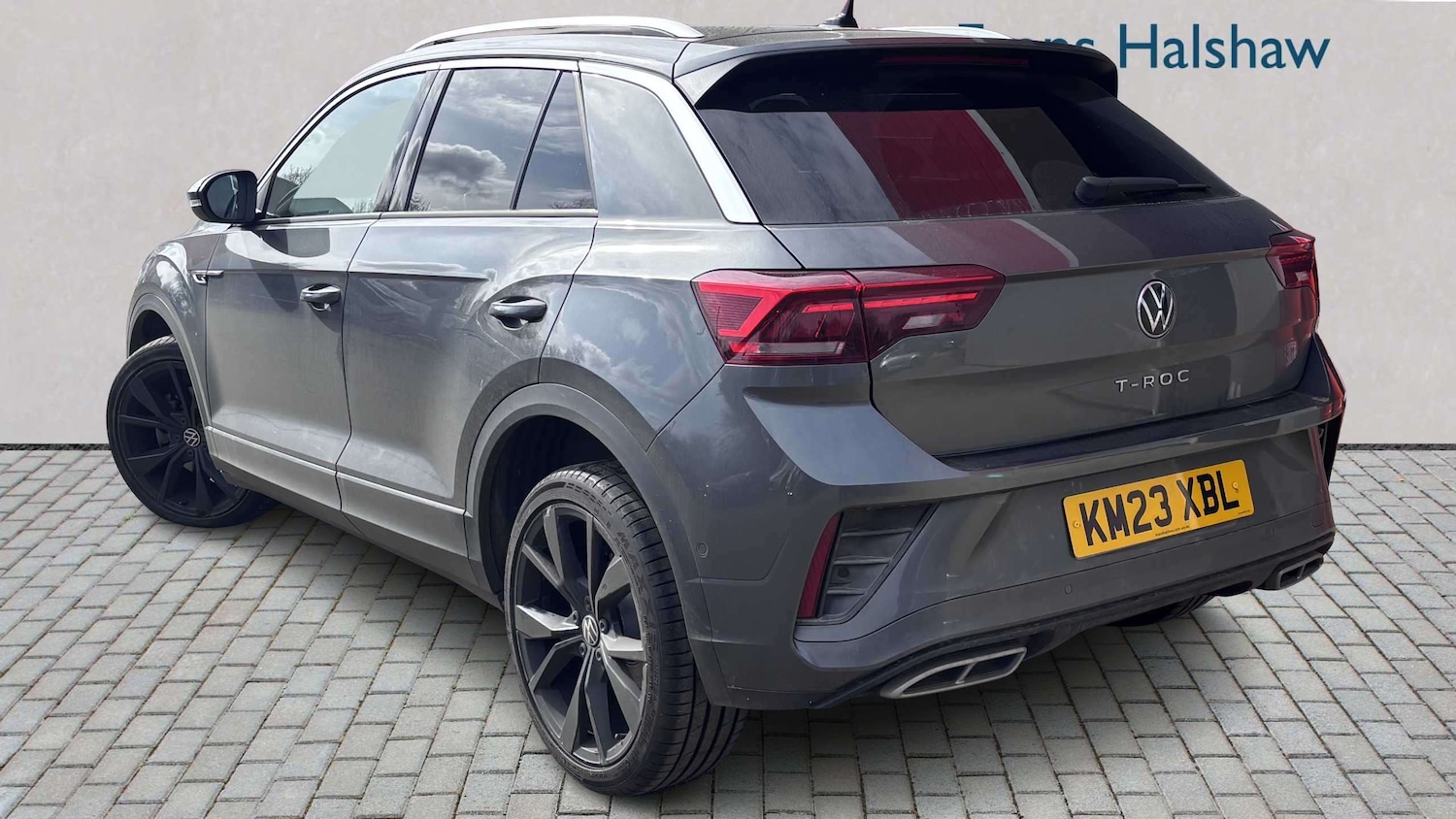 Used Volkswagen T-Roc for sale - 77859238: Photo 2