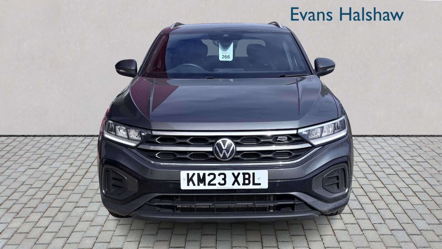 Used Volkswagen T-Roc for sale - 77859238: Photo 3