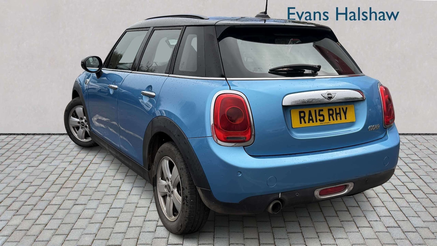 Used MINI Hatch 2015 for sale - 78060359: Photo 2