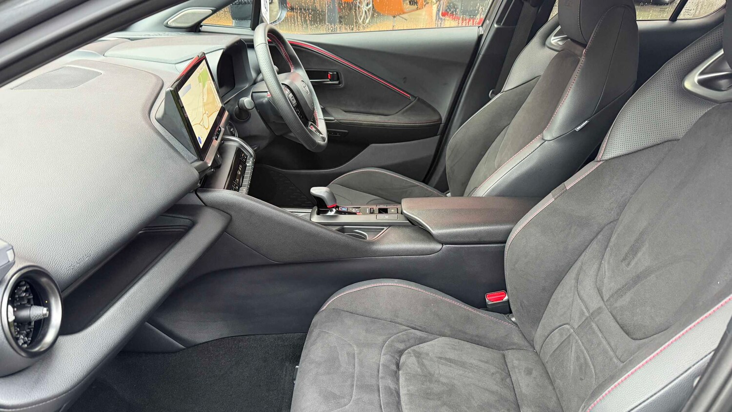 Used Toyota C-HR 2024 for sale - 77857465: Photo 12