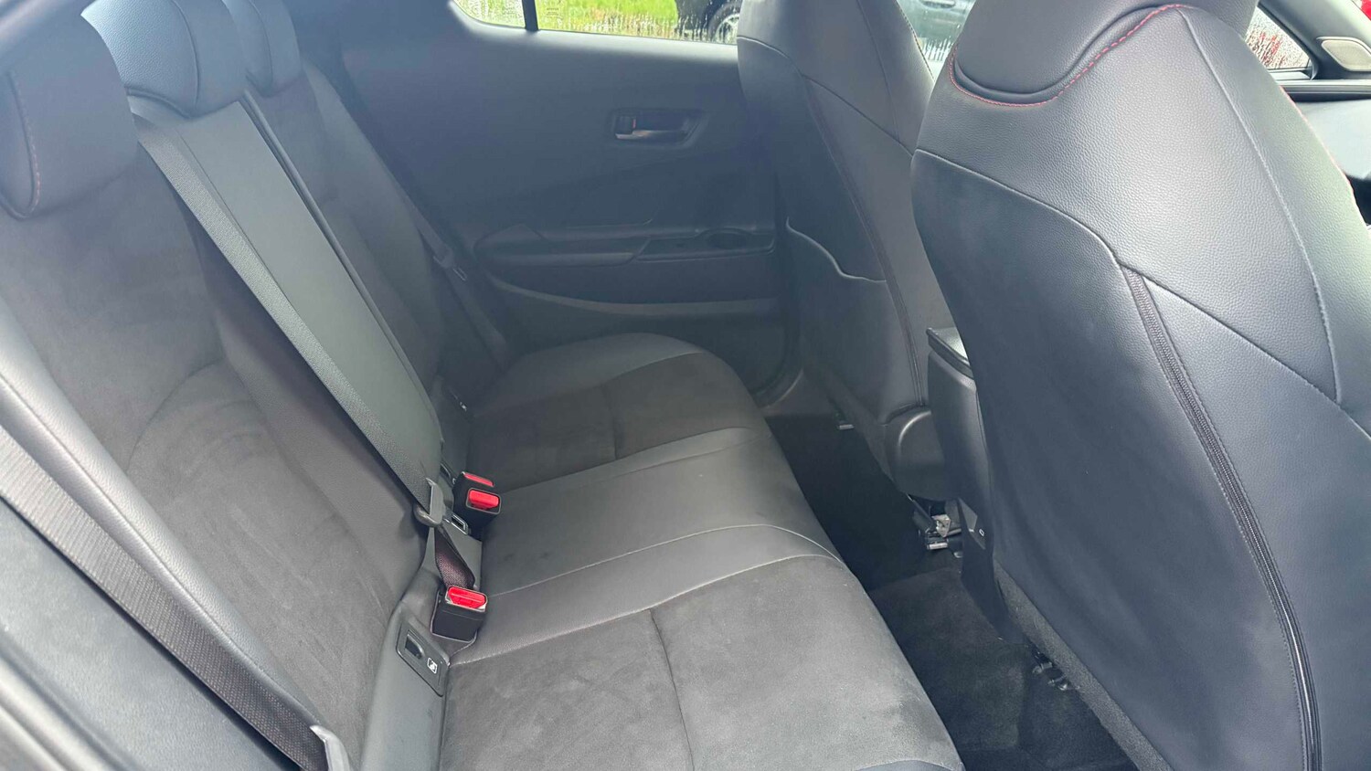 Used Toyota C-HR 2024 for sale - 77857465: Photo 15