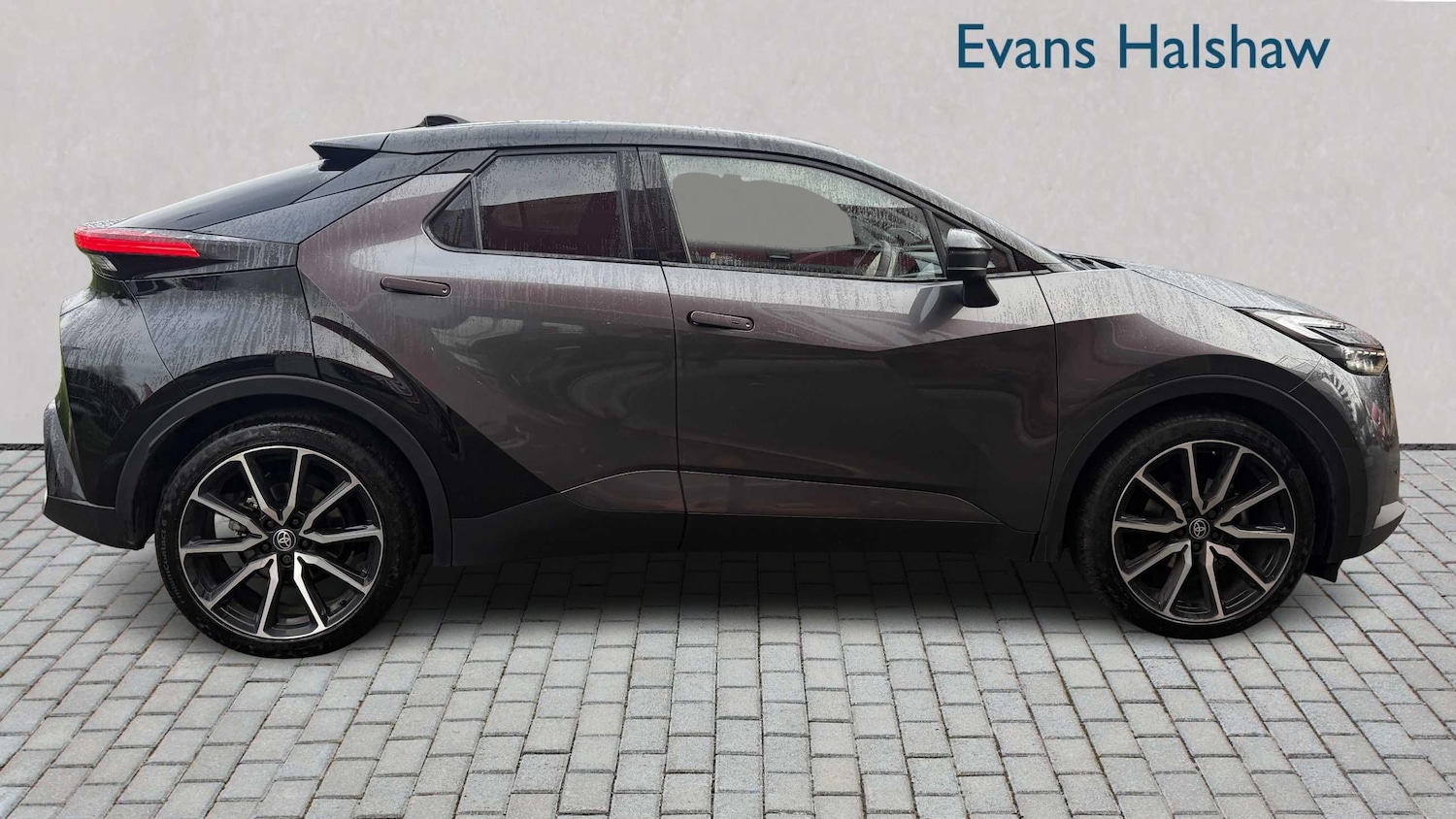 Used Toyota C-HR 2024 for sale - 77857465: Photo 4