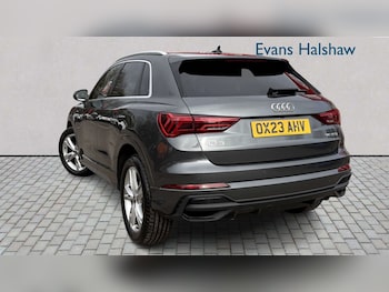 Used Audi Q3 2023 for sale - 78385779: Photo