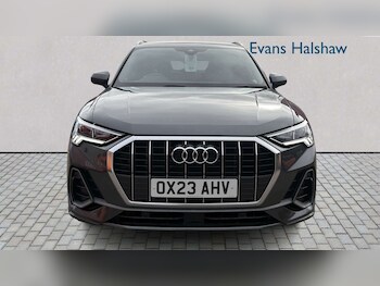 Used Audi Q3 2023 for sale - 78385779: Photo