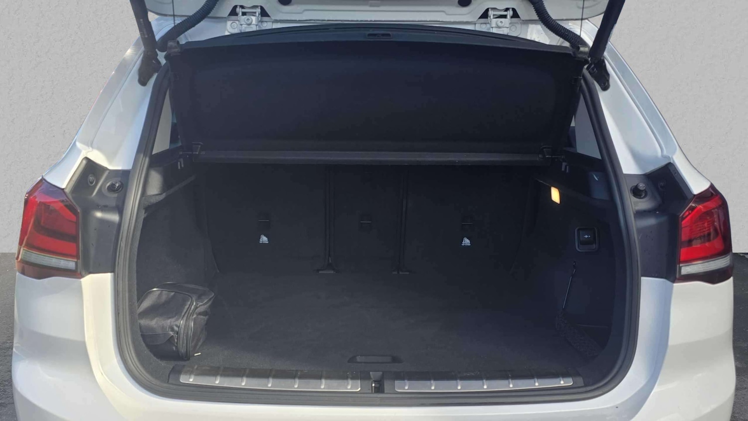 Used BMW X1 2019 for sale - 77858652: Photo 11