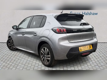 Used Peugeot 208 2023 for sale - 79065522: Photo