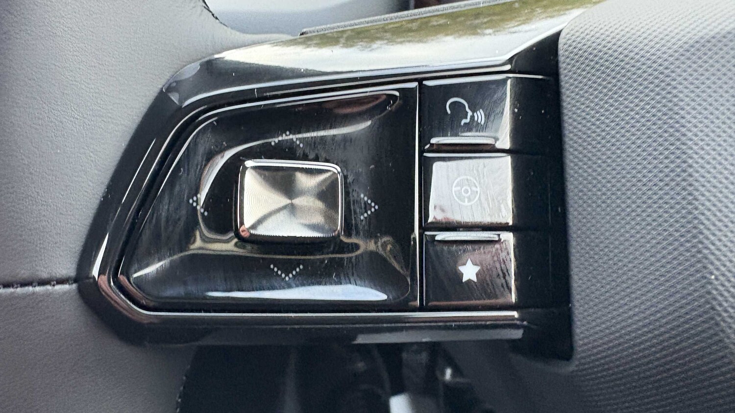 Used MG MG4 for sale - 77861376: Photo 21