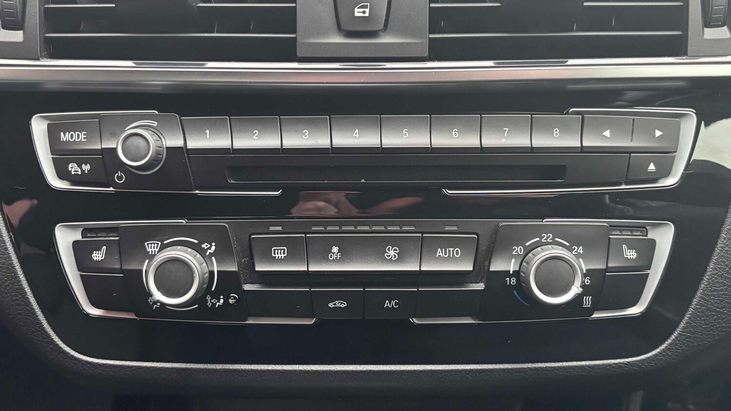 Used BMW 1 Series 2019 for sale - 77858123: Photo 21