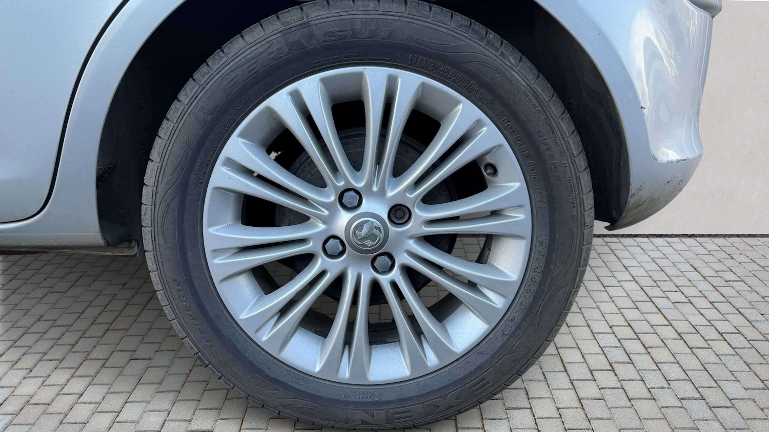 Used Vauxhall Corsa 2013 for sale - 78023878: Photo 5