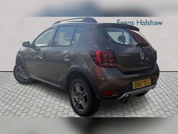 Used Dacia Sandero Stepway 2017 for sale - 78337935: Photo