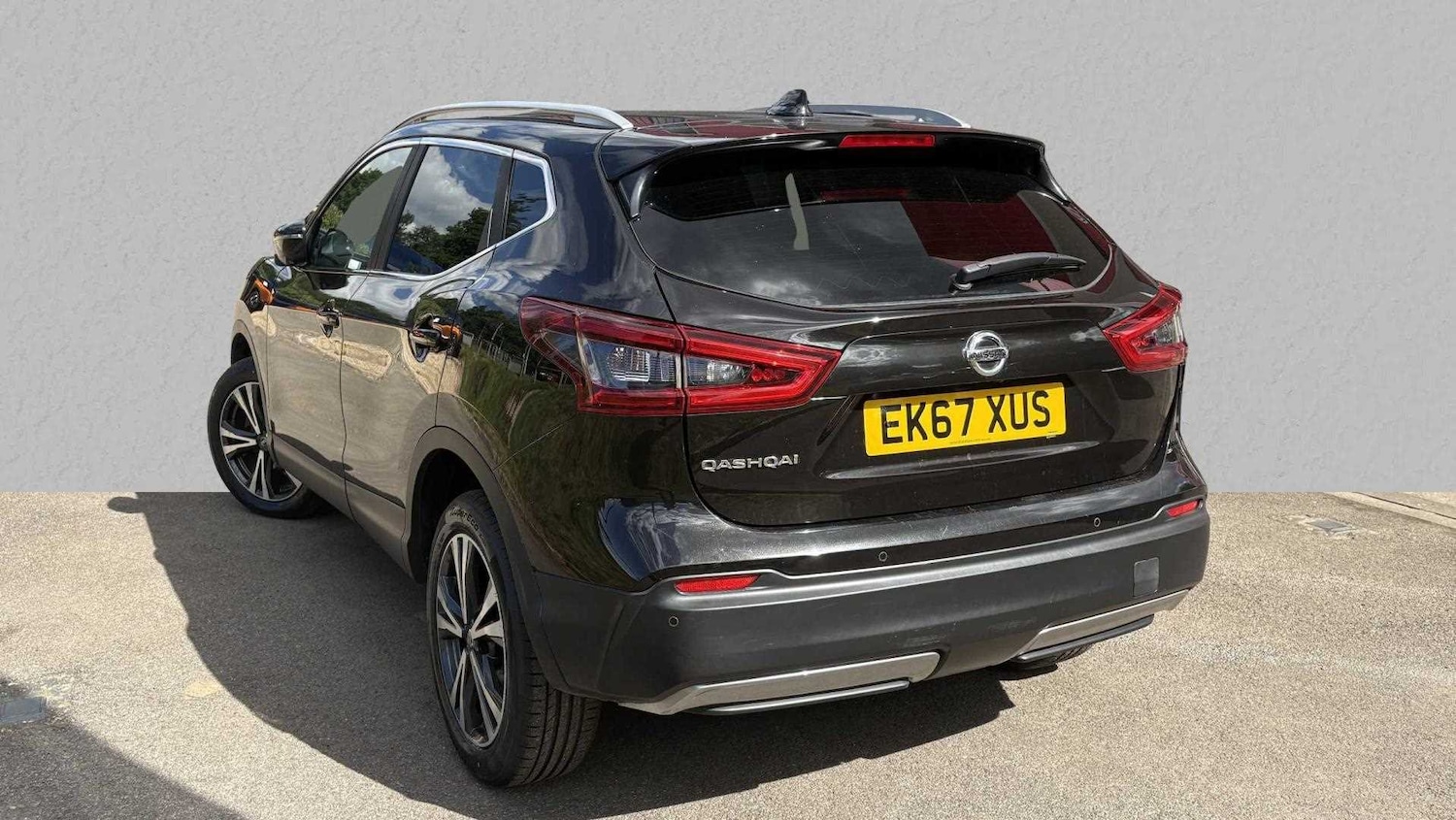 Used Nissan Qashqai 2017 for sale - 78010058: Photo 2