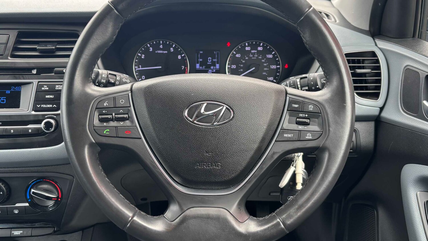 Used Hyundai i20 2016 for sale - 77859074: Photo 11