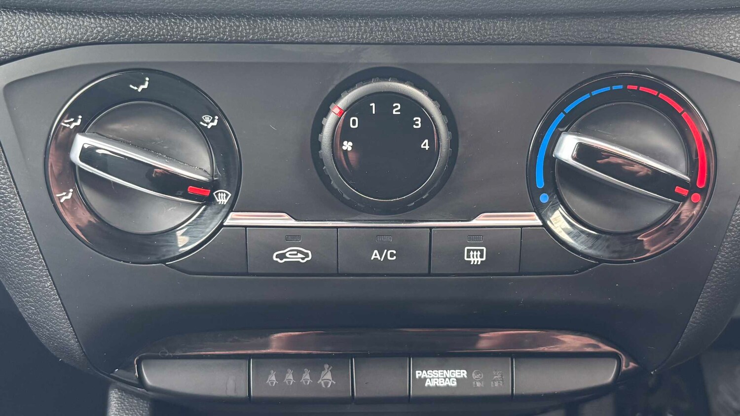 Used Hyundai i20 2016 for sale - 77859074: Photo 21