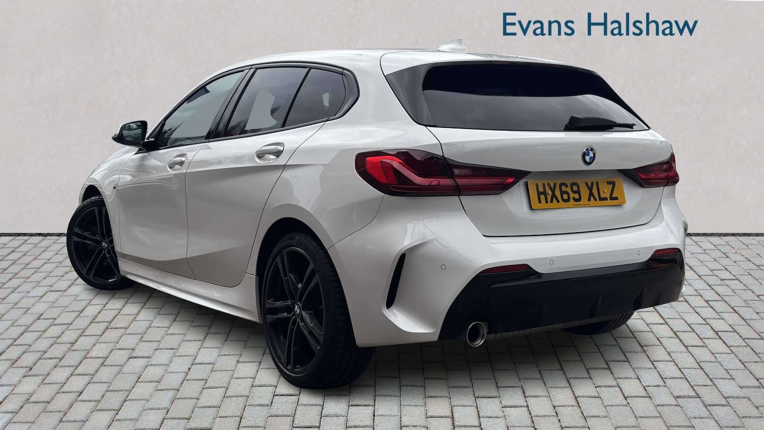 Used BMW 1 Series for sale - 77860429: Photo 2