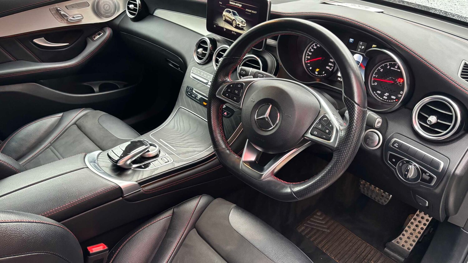 Used Mercedes-Benz GLC 2019 for sale - 77857495: Photo 9