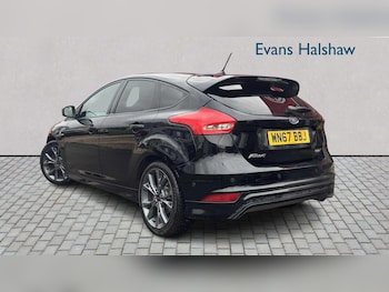 Used Ford Focus 2017 for sale - 77857507: Photo