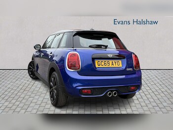 Used MINI Hatch 2019 for sale - 77856570: Photo