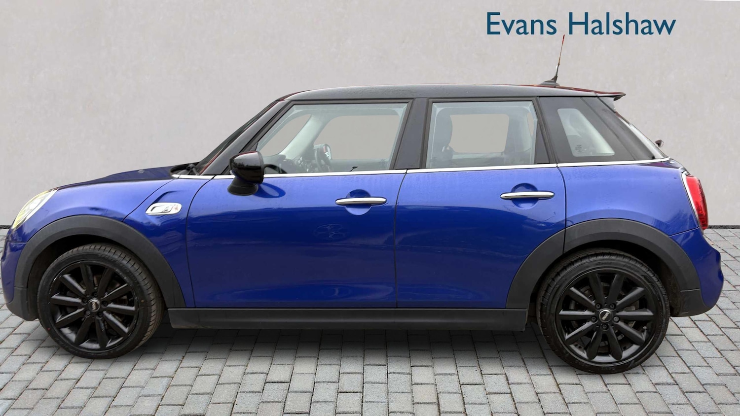 Used MINI Hatch 2019 for sale - 77856570: Photo 3