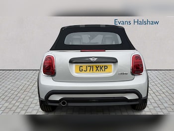 Used MINI Convertible 2021 for sale - 78247821: Photo